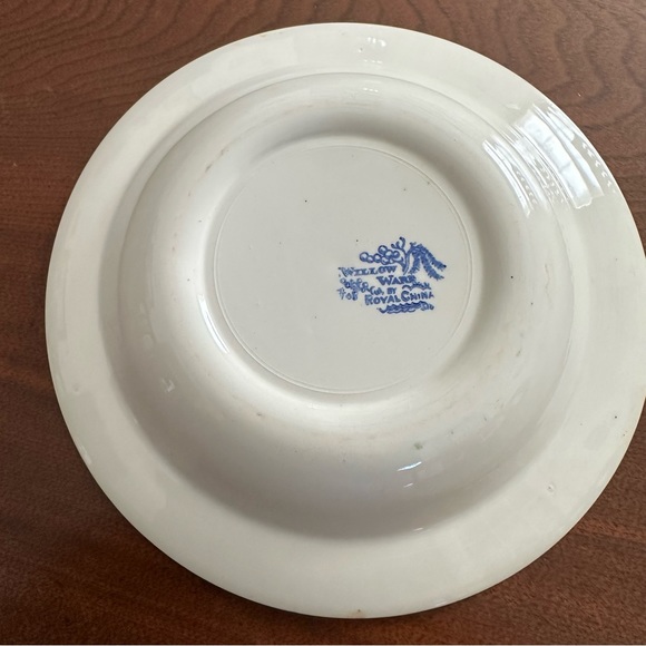 Blue Willow Vintage Vegetable Bowl by Royal China 9” - Picture 4 of 5
